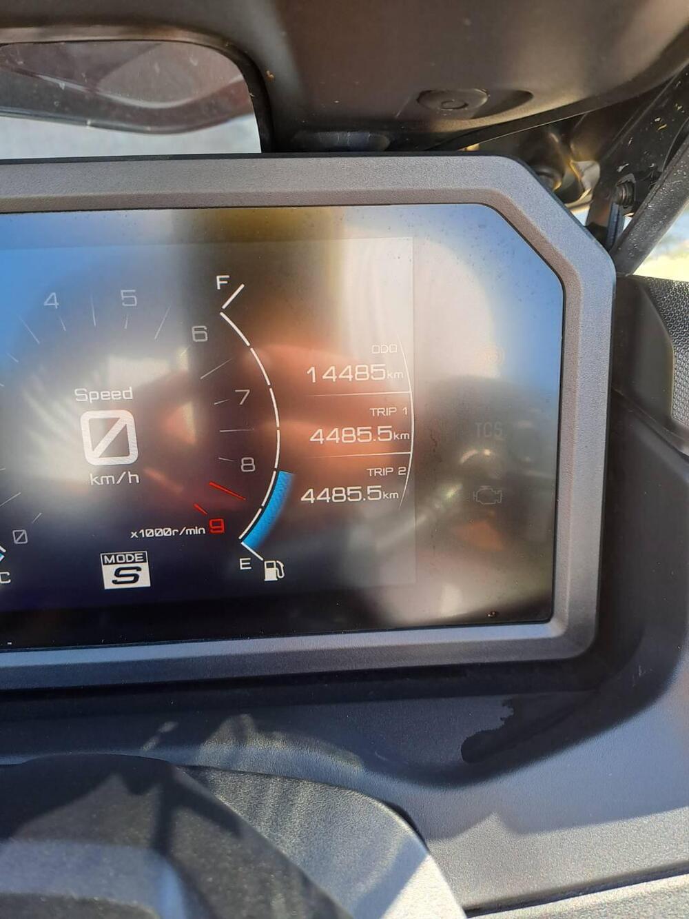 Yamaha T-Max 560 (2022 - 24) (9)