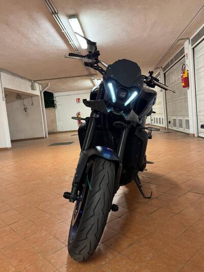 Yamaha MT-09 (2021 - 23) usata
