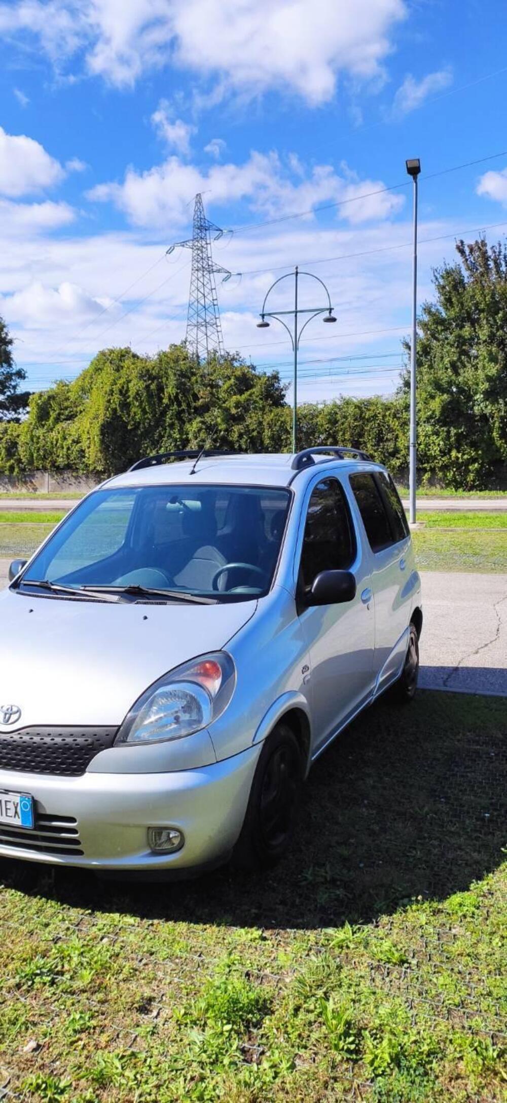 Toyota Yaris usata a Venezia (3)