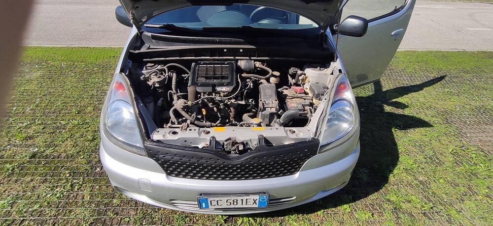 Toyota Yaris usata a Venezia (11)