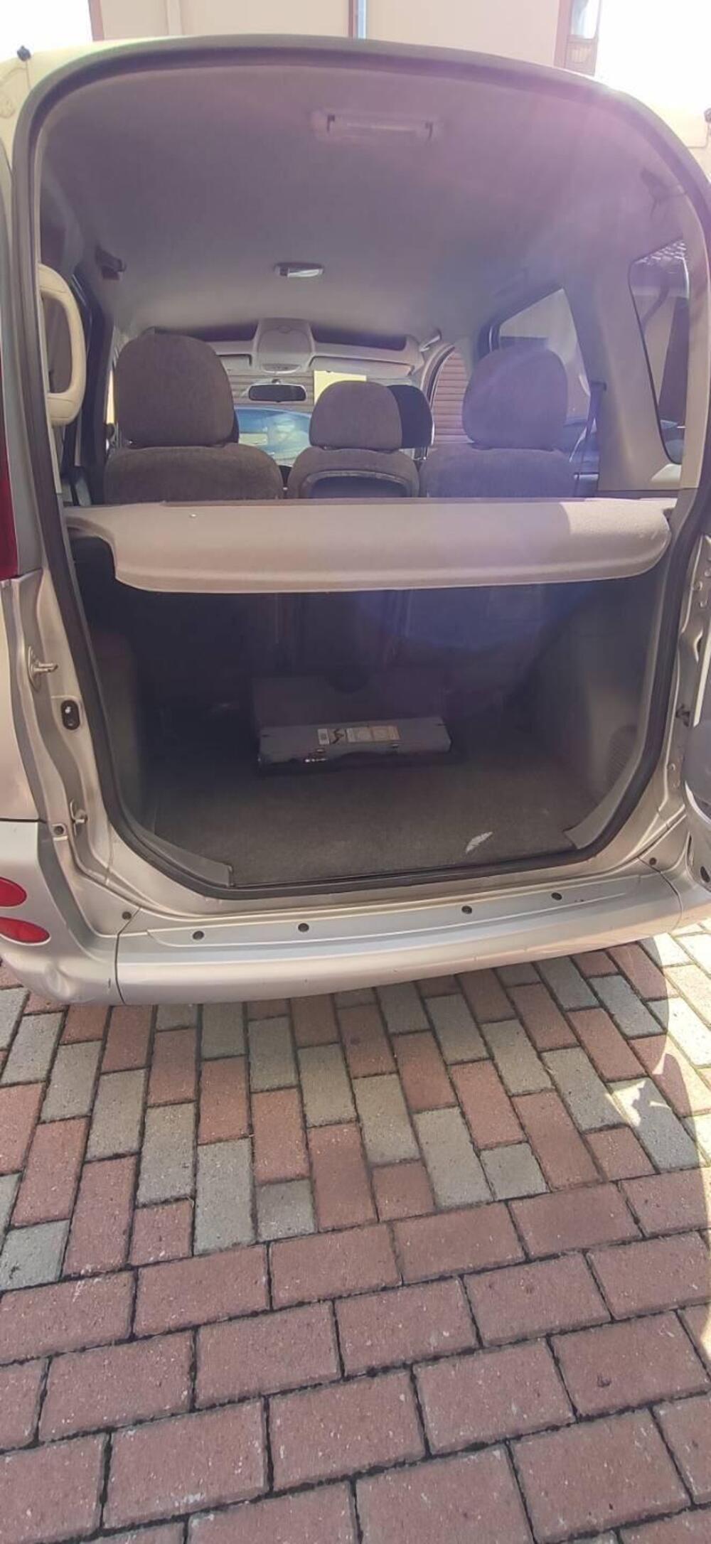 Toyota Yaris usata a Venezia (16)