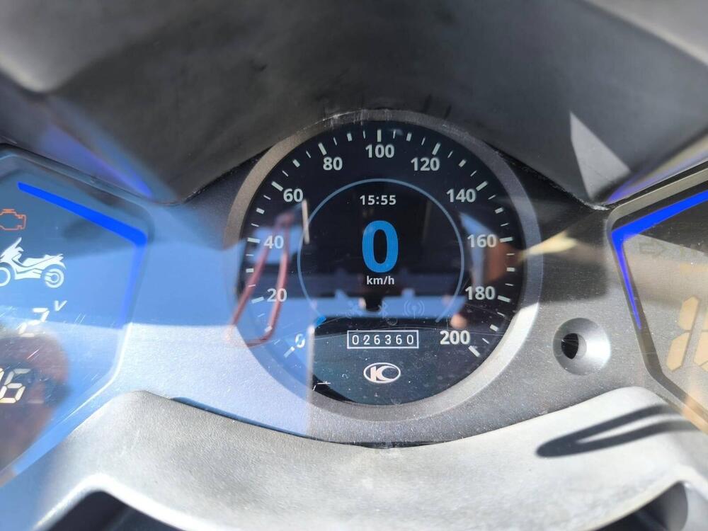 Kymco AK 550 ETS (2021 - 26) (6)