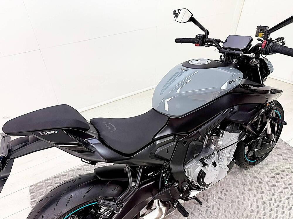 CFMOTO 675NK (2025 - 26) (19)