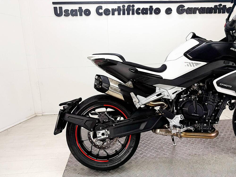 CFMOTO 800NK Advanced (2023 - 26) (7)