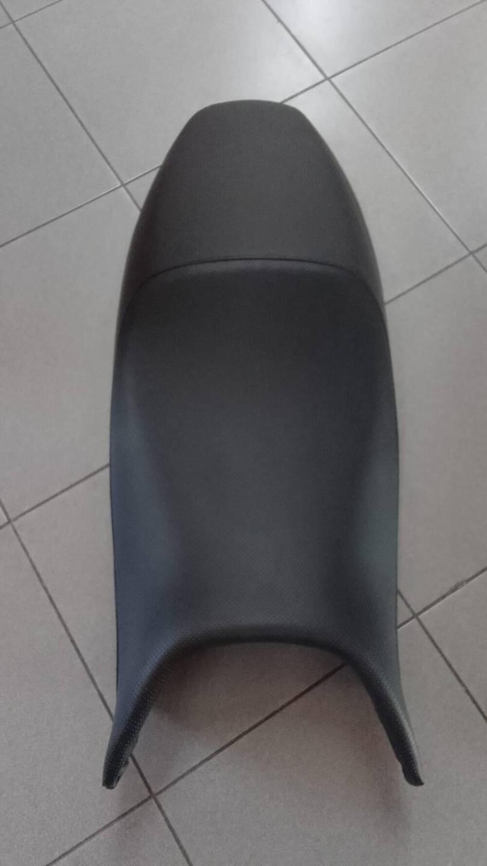 SELLA DUCATI MONSTER