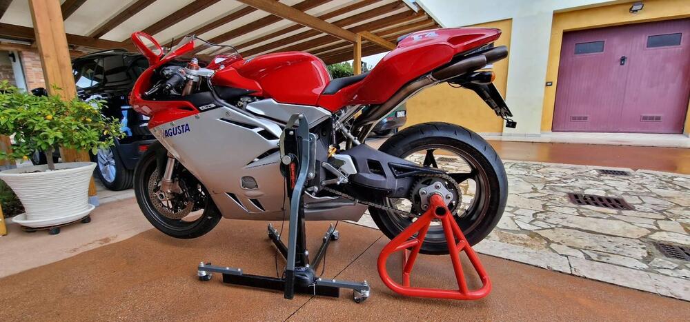 MV Agusta F4 750 S (2000 - 02) (4)