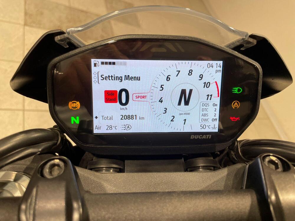 Ducati Monster 937 + (2021 - 25) (9)