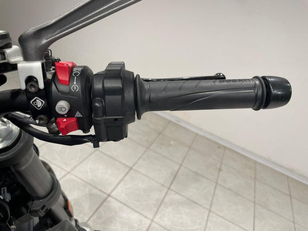 Ducati Monster 937 + (2021 - 25) (7)