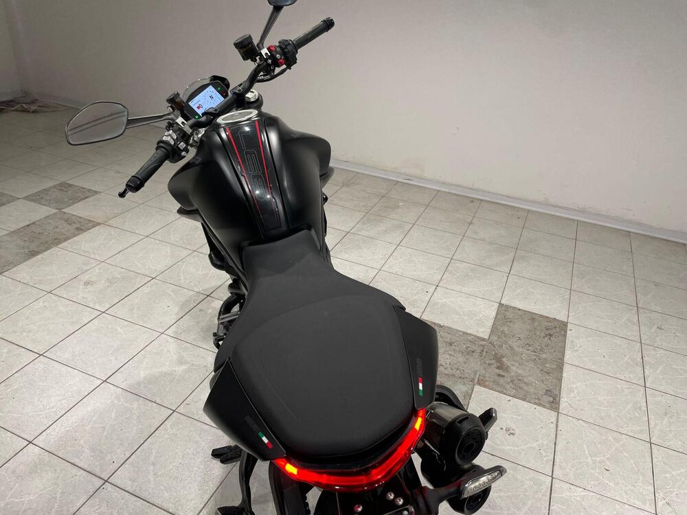 Ducati Monster 937 + (2021 - 25) (11)