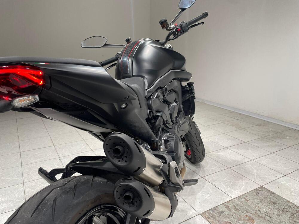 Ducati Monster 937 + (2021 - 25) (12)
