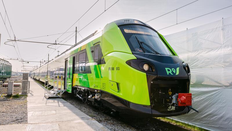 Trenitalia e Alstom presentano il nuovo treno regionale da 200 km/h: nasce il futuro della mobilit&agrave; sostenibile italiana