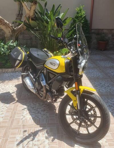 Ducati Scrambler 800 Icon (2021 - 22) usata