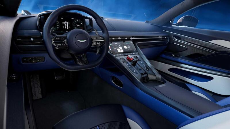 Interni Aston Martin DB12 S