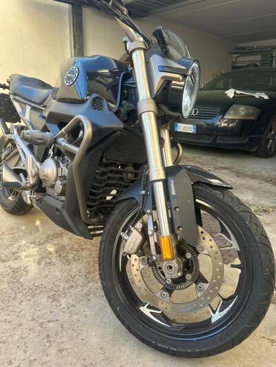 Zontes ZT125-G1 (2020 - 25) usata