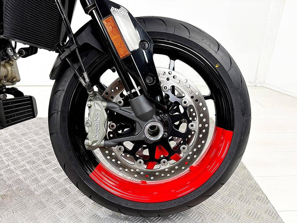 Ducati Hypermotard 950 RVE (2022 - 25) (12)
