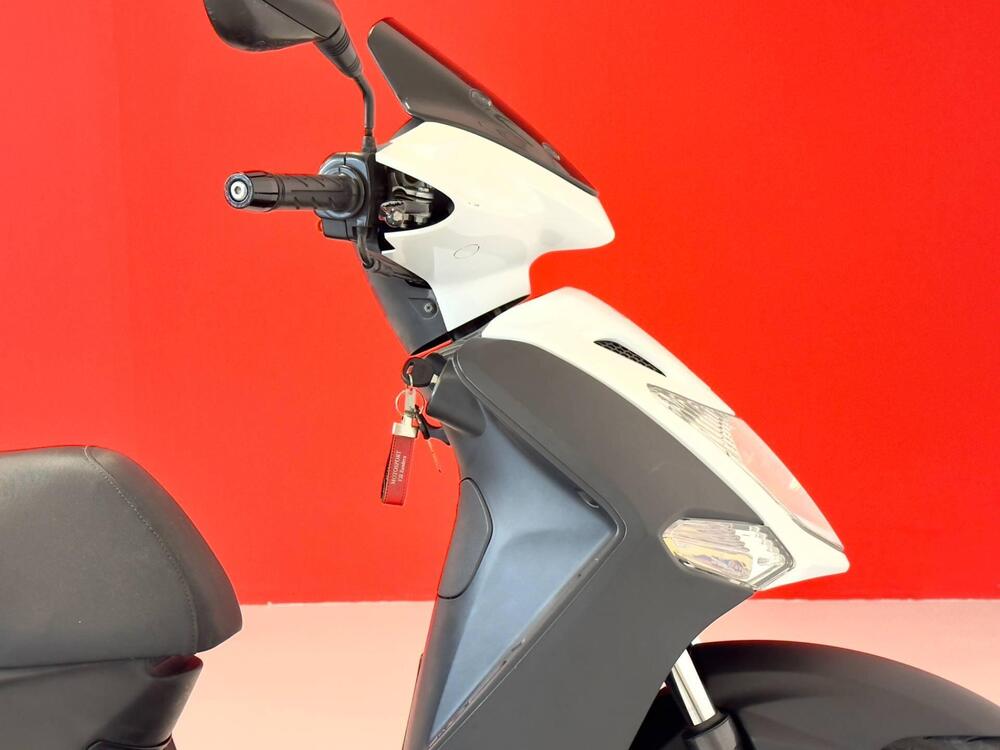 Kymco Agility 150 R16 (10)