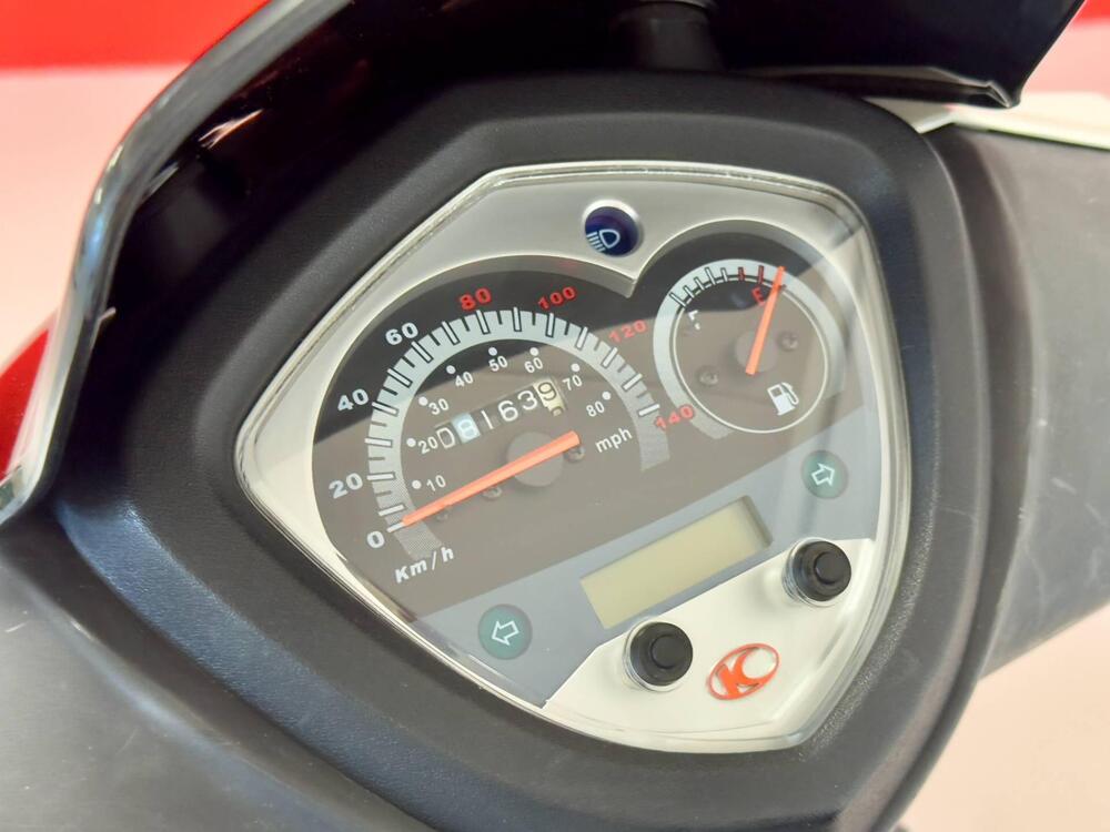 Kymco Agility 150 R16 (19)