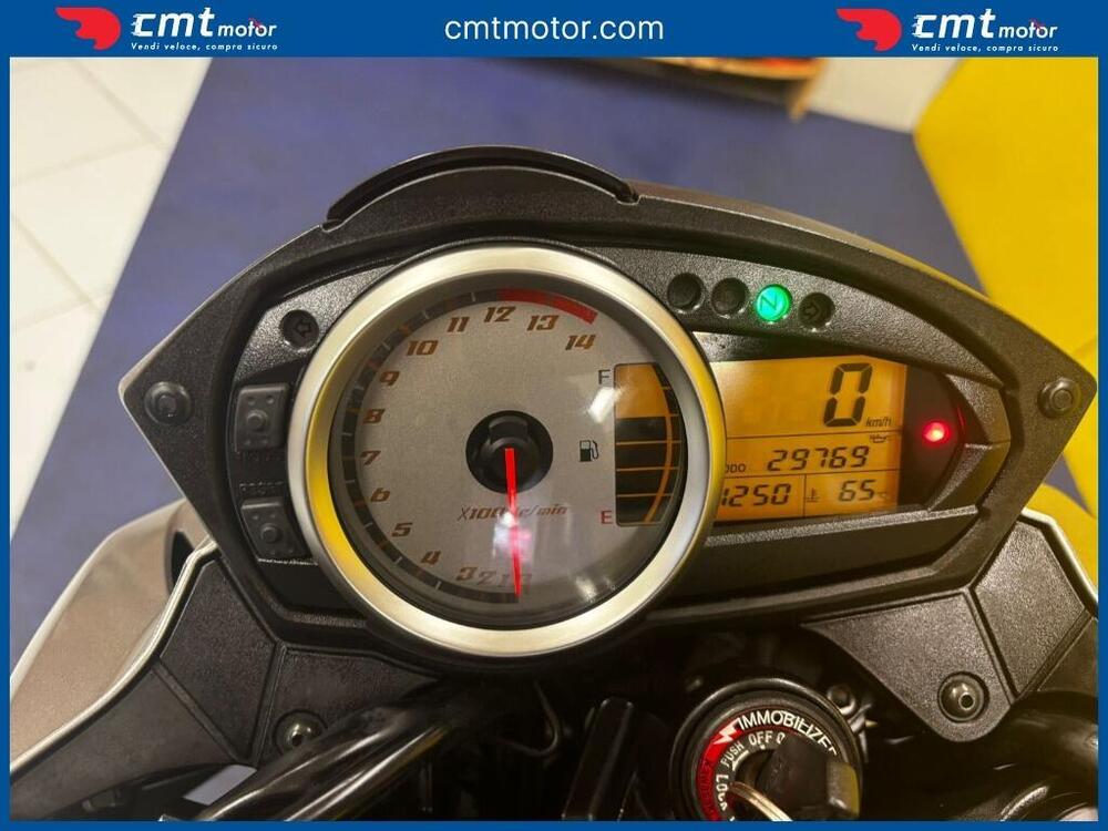 Kawasaki Z 750 (2007 - 14) (4)