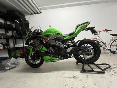 Kawasaki Ninja ZX-4RR (2024 - 26) usata