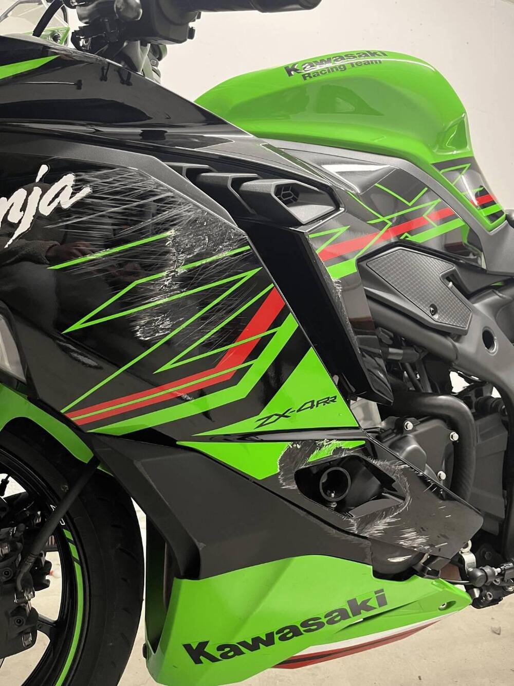Kawasaki Ninja ZX-4RR (2024 - 26) (7)