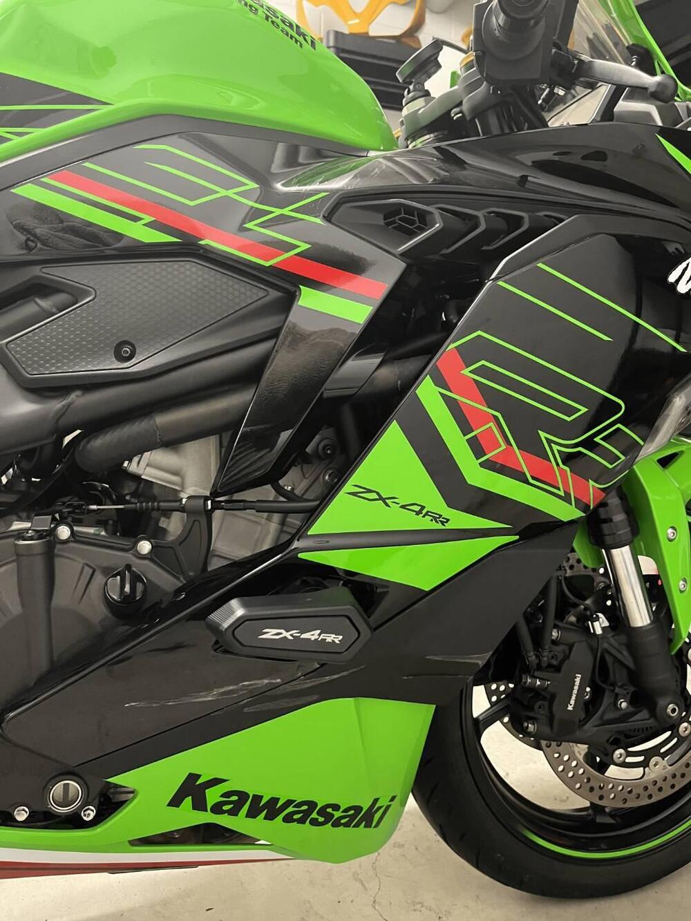 Kawasaki Ninja ZX-4RR (2024 - 26) (8)