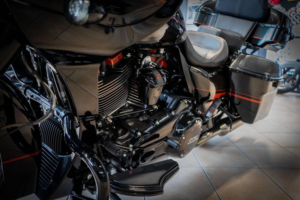Harley-Davidson 117 Road Glide (2018 - 19) - FLTRXSE (5)