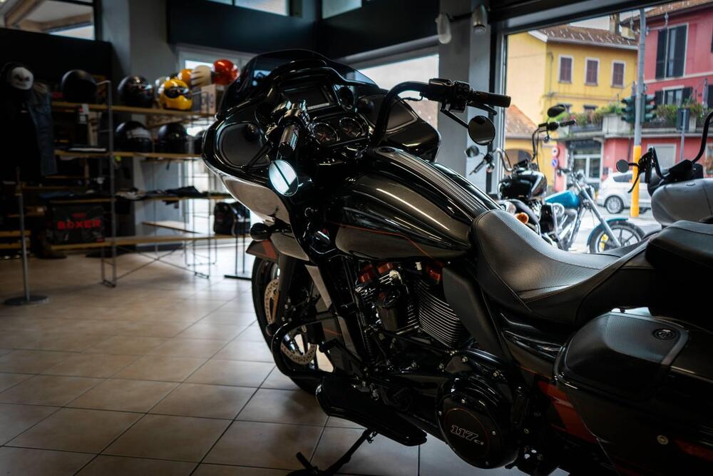 Harley-Davidson 117 Road Glide (2018 - 19) - FLTRXSE (7)