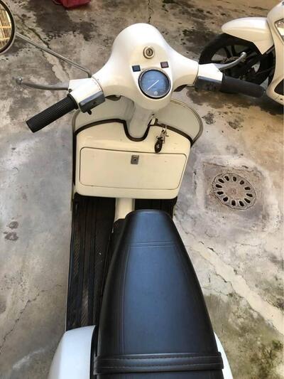 Piaggio Vespa 200 PX usata