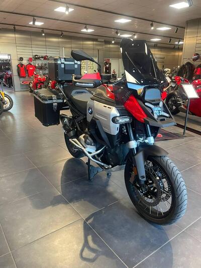 Bmw R 1300 GS Adventure (2025) usata