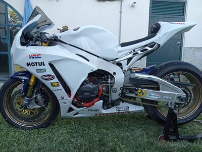Honda CBR 1000 RR Fireblade SP (2014 - 16) usata