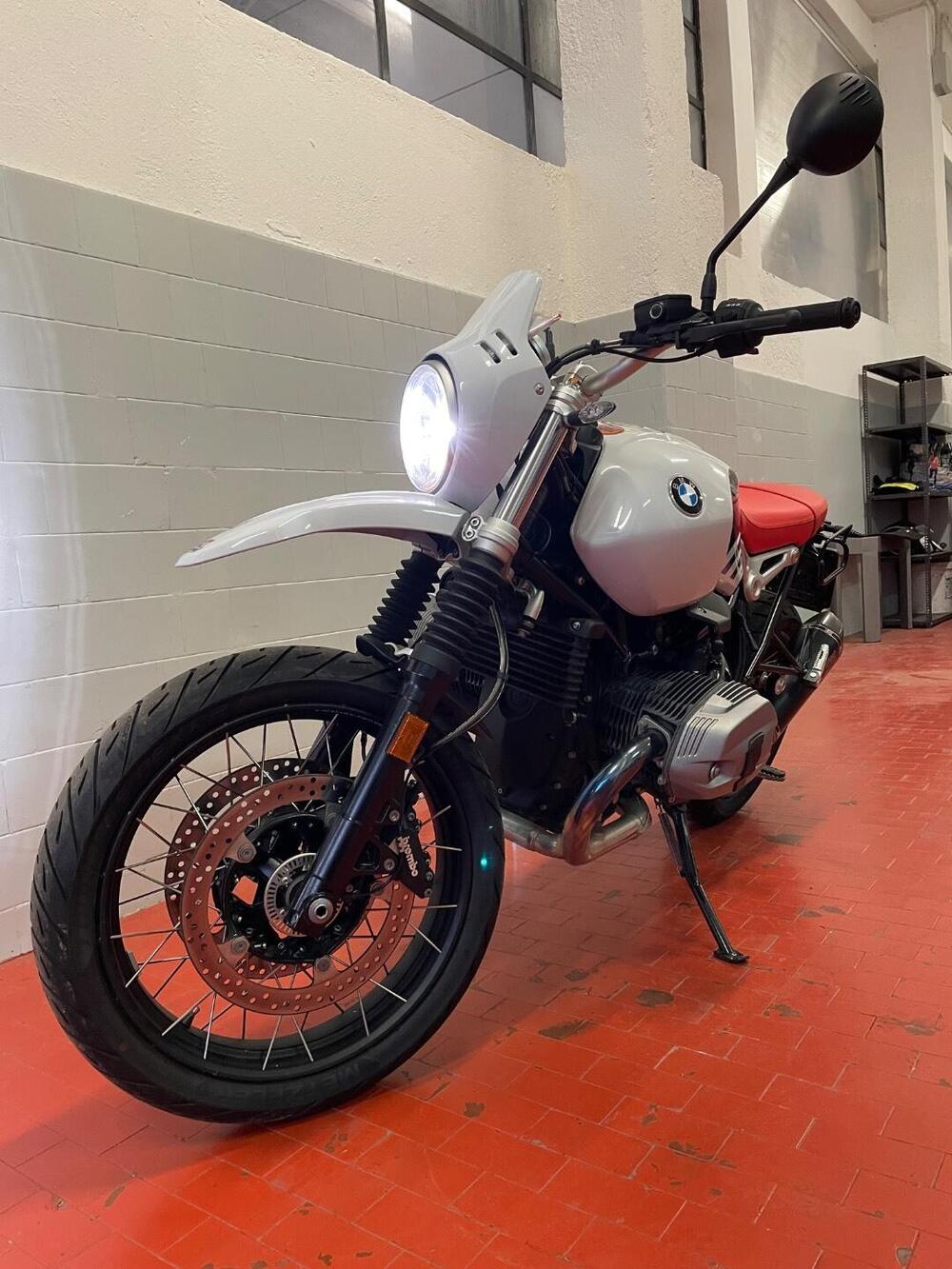 Bmw R nineT Urban GS 1200 - Edition 40 Years GS (2021) (4)