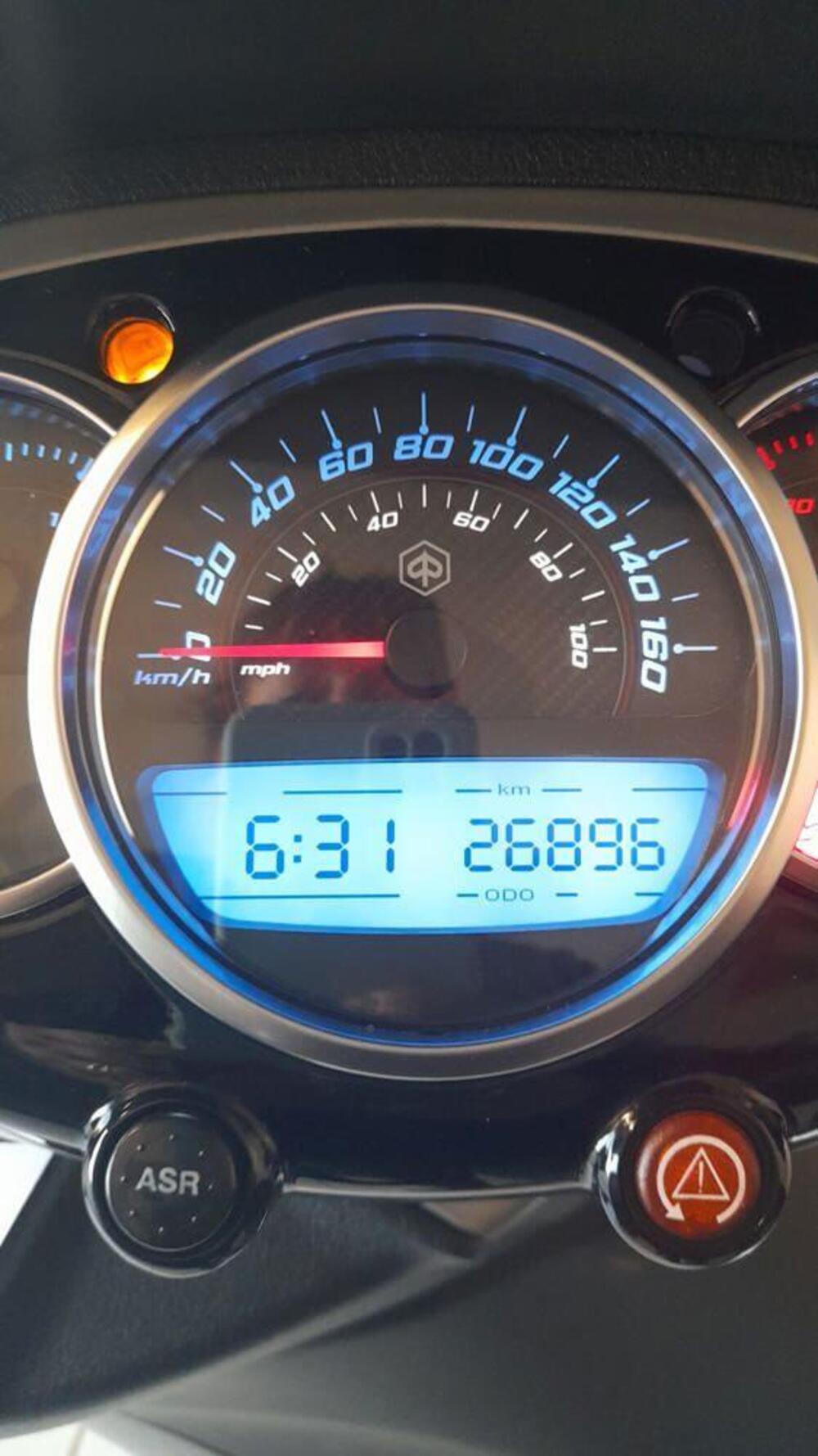 Piaggio Beverly 300 i.e. (2010 - 16) (4)