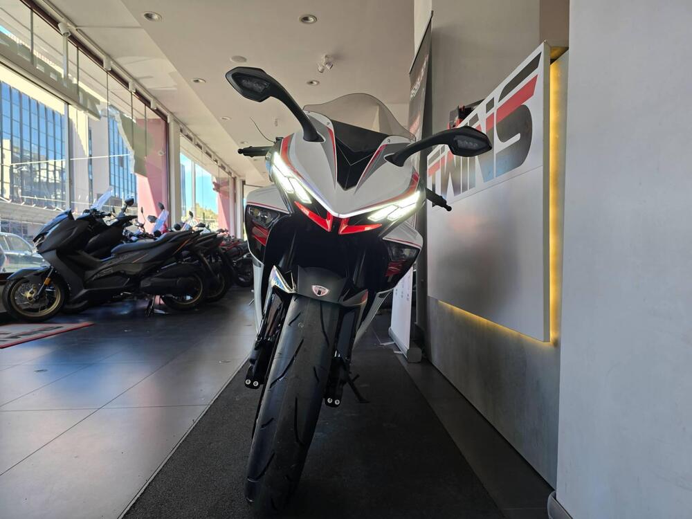 Zontes ZT703-RR (2025 - 26) (3)