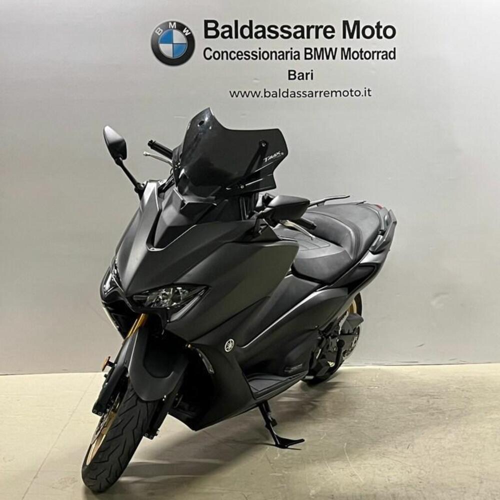 Yamaha T-Max 560 Tech Max (2021) (2)