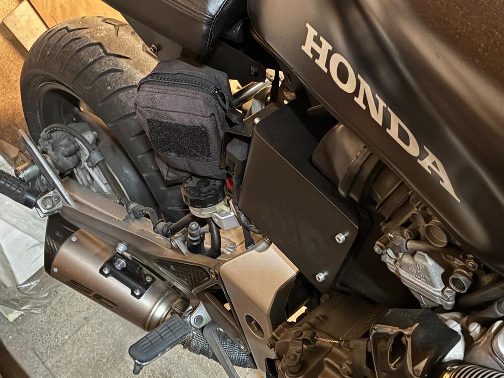 Honda Hornet 600 (2003 - 04) (5)