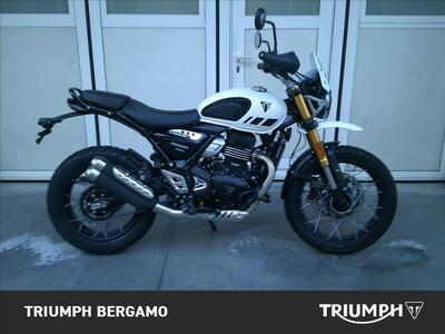 Triumph Scrambler 400 XC (2025) nuova