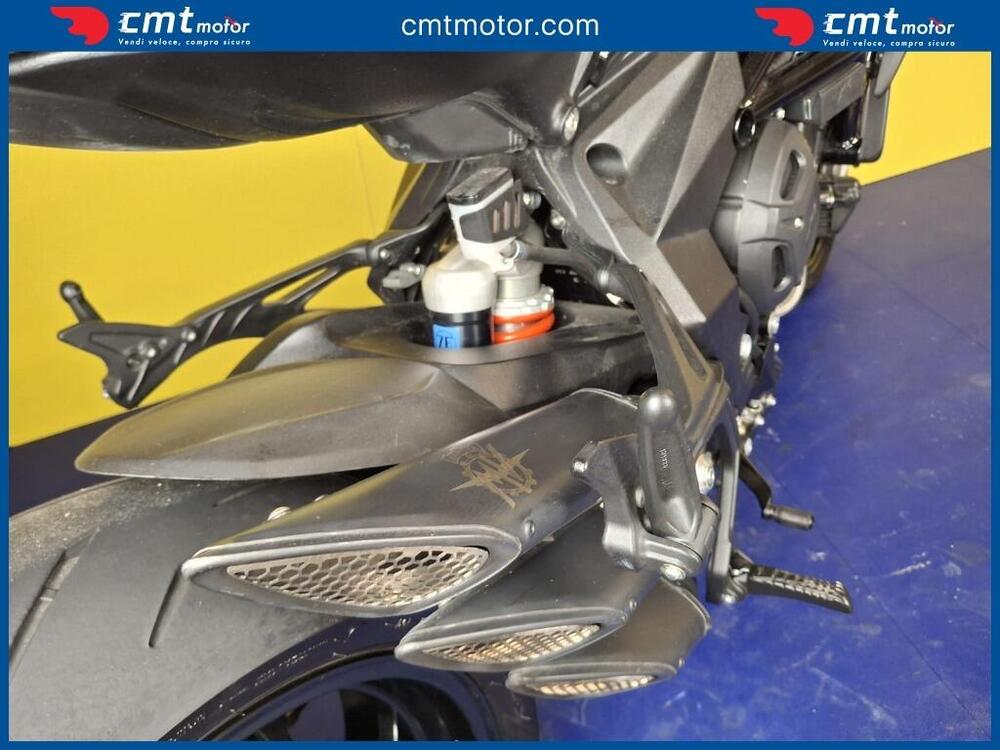 MV Agusta Brutale 800 Rosso (2021 - 23) (11)