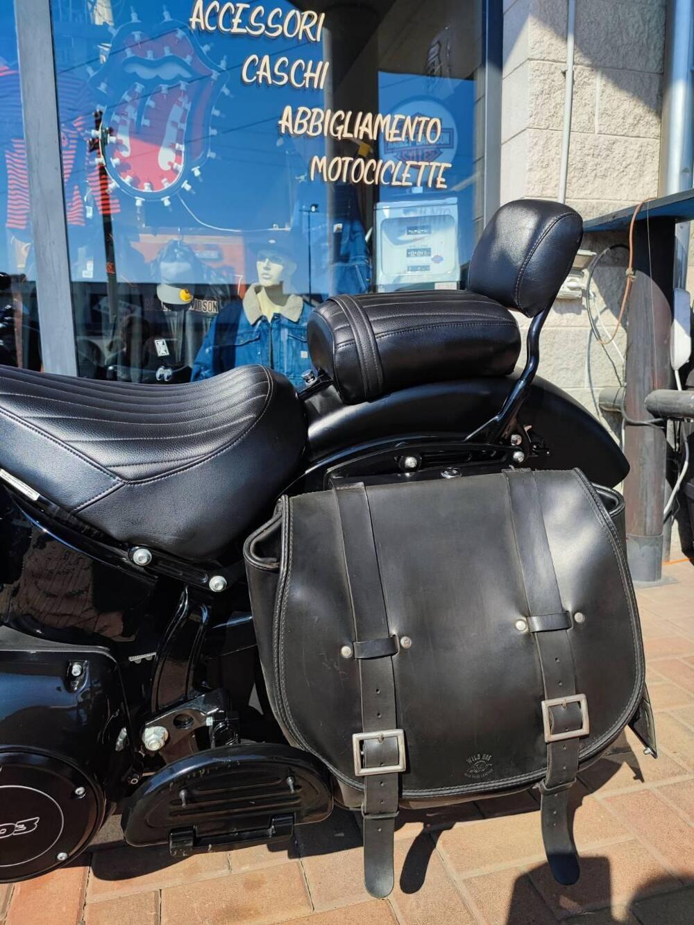 Harley-Davidson 1690 Slim (2011 - 16) - FLS (9)