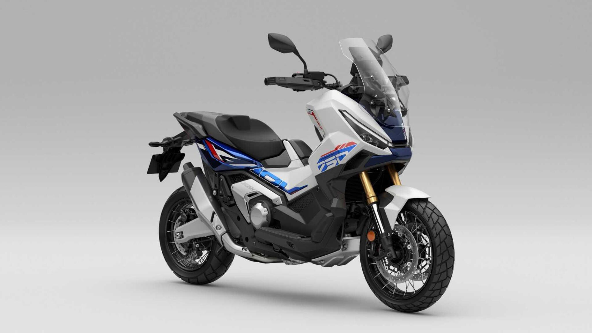 Honda X-ADV 750 Motorhoes Buiten - NR1 Motor
