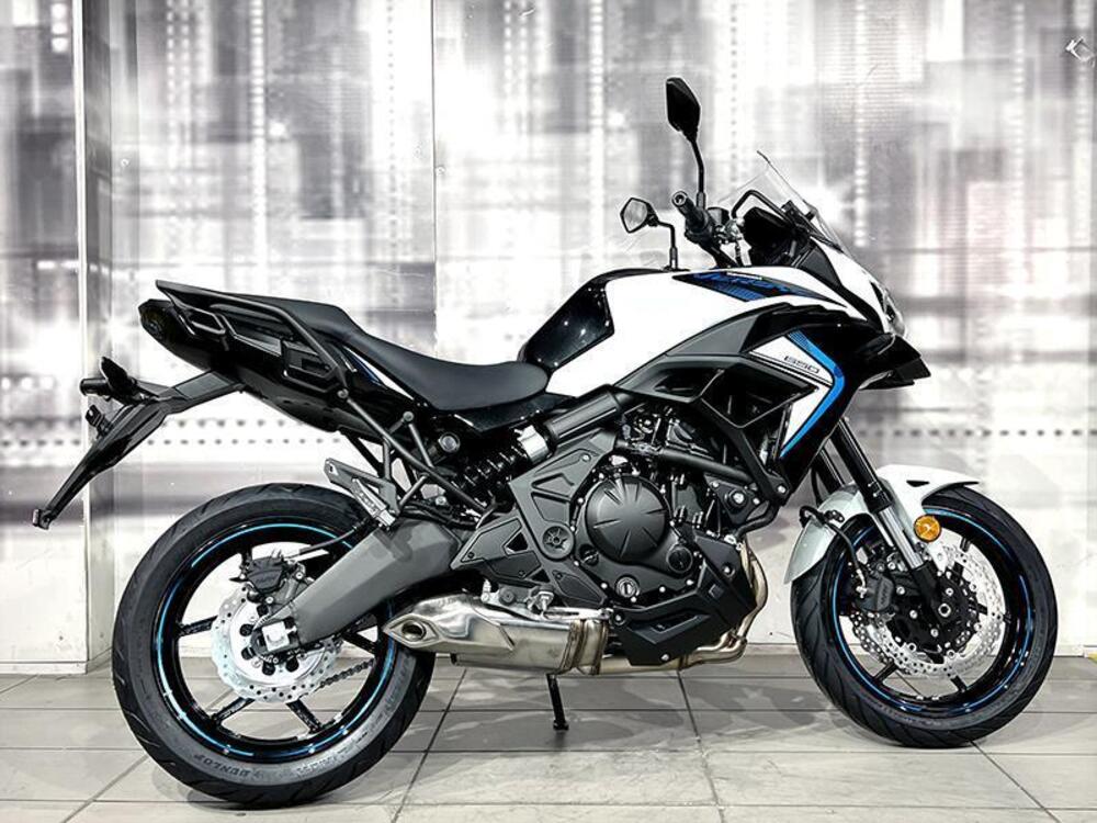 Kawasaki Versys 650 (2025 - 26) (8)