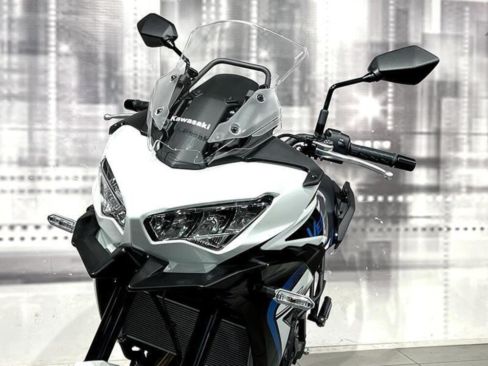 Kawasaki Versys 650 (2025 - 26) (9)