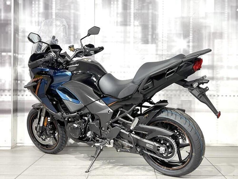 Kawasaki Versys 1100 SE (2025 - 26) (2)