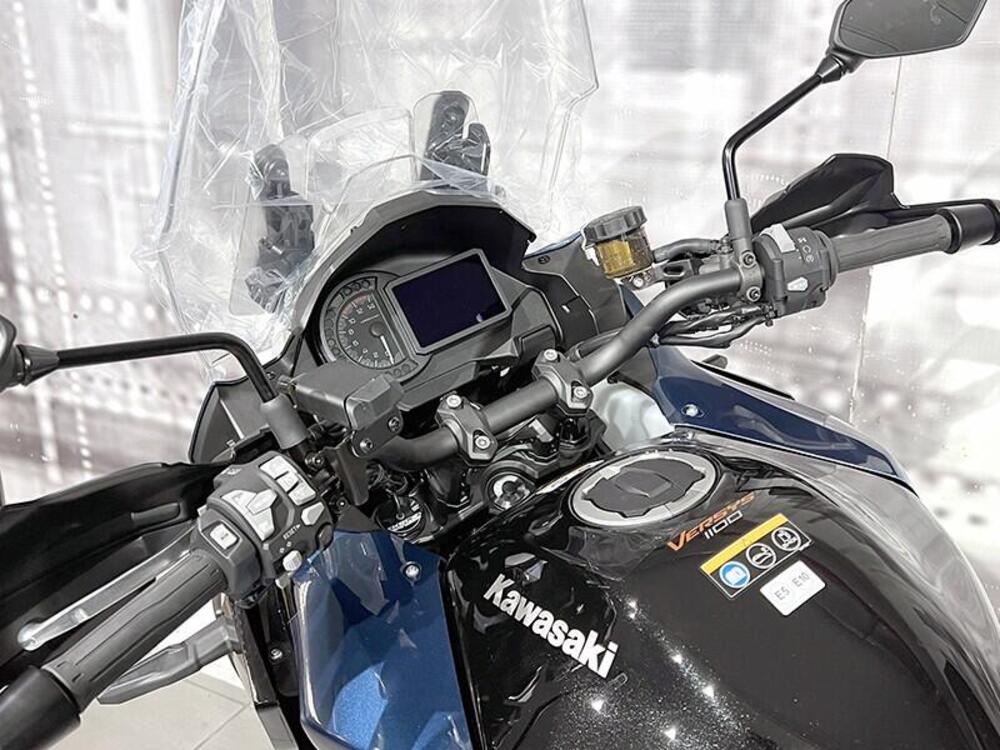 Kawasaki Versys 1100 SE (2025 - 26) (6)
