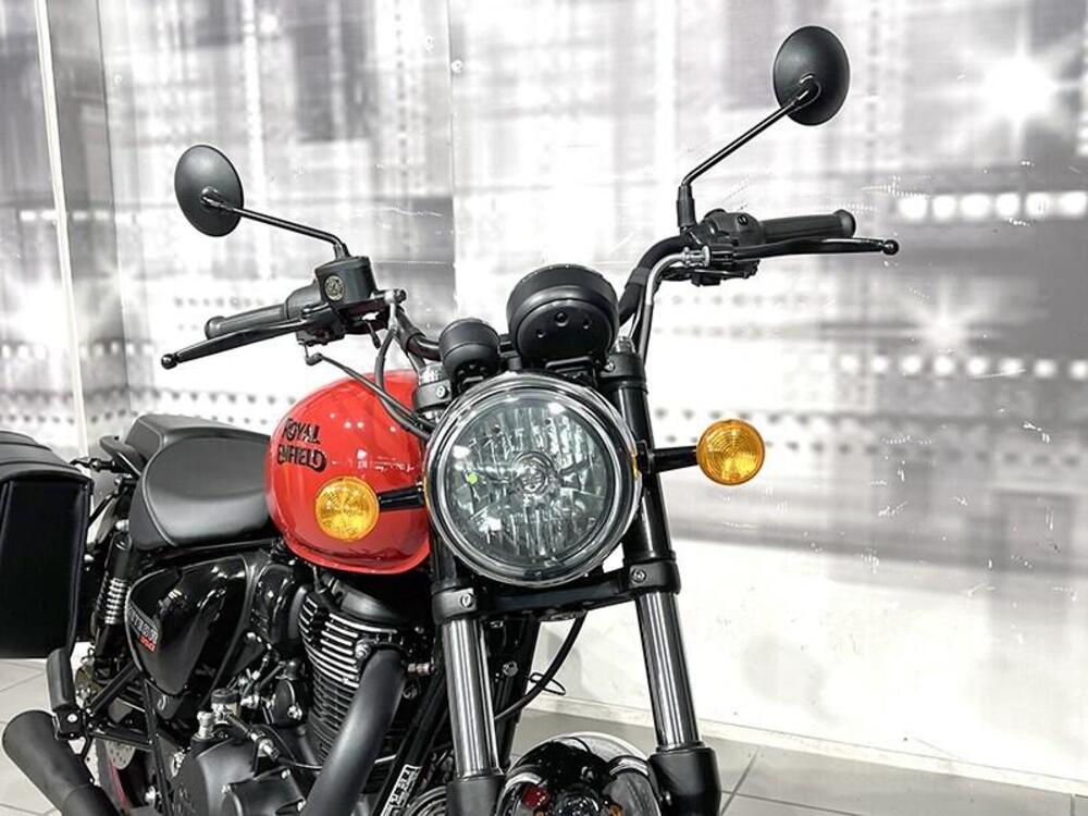Royal Enfield Meteor 350 (2021 - 26) (9)