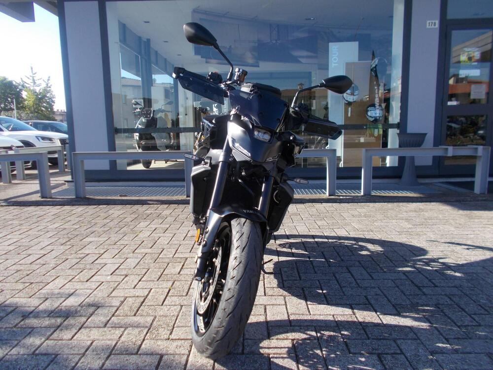 Yamaha MT-09 Y-AMT (2024 - 26) (3)