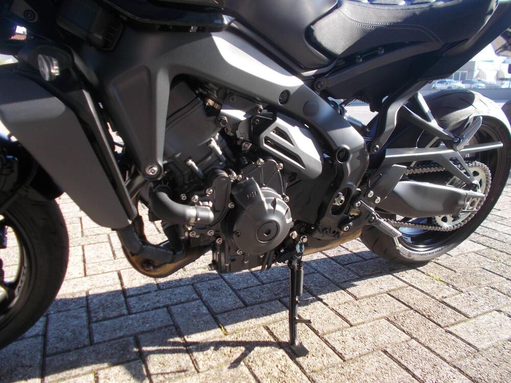 Yamaha MT-09 Y-AMT (2024 - 26) (6)