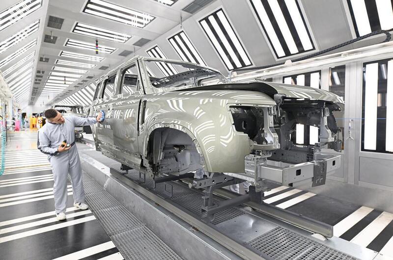 Jaguar Land Rover riparte dopo l&rsquo;attacco hacker: la produzione torna attiva dopo oltre un mese di stop
