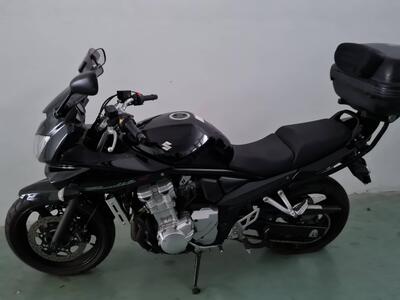 Suzuki GSX 650 FT usata