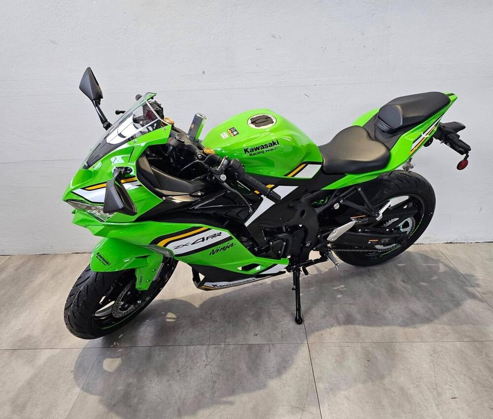 Kawasaki Ninja ZX-4RR (2024 - 26) (2)