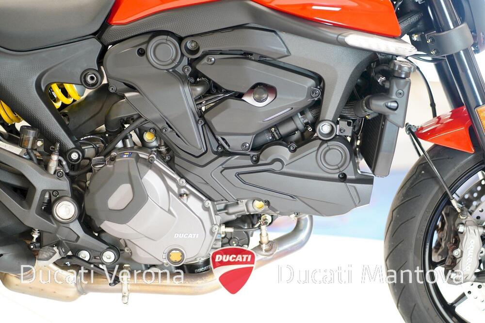 Ducati Monster 937 + (2021 - 25) (10)